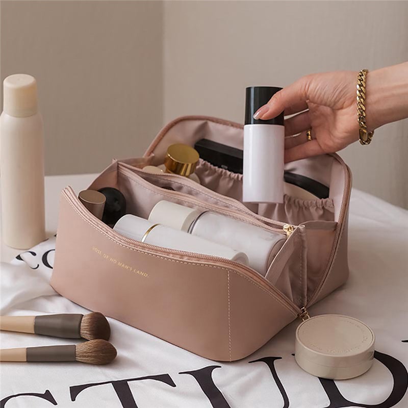 NECESSAIRE IZA
