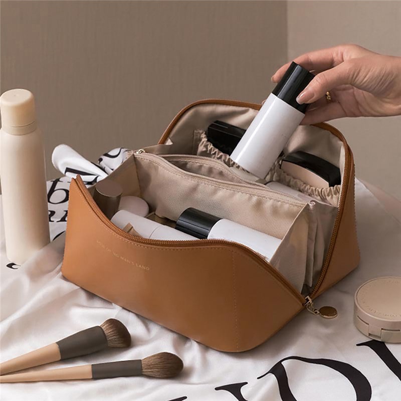 NECESSAIRE IZA